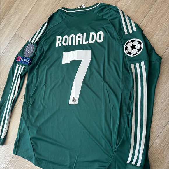 Real Madrid 2012/13 Away Retro Cristiano Ronaldo 7 - Picture 5 of 6